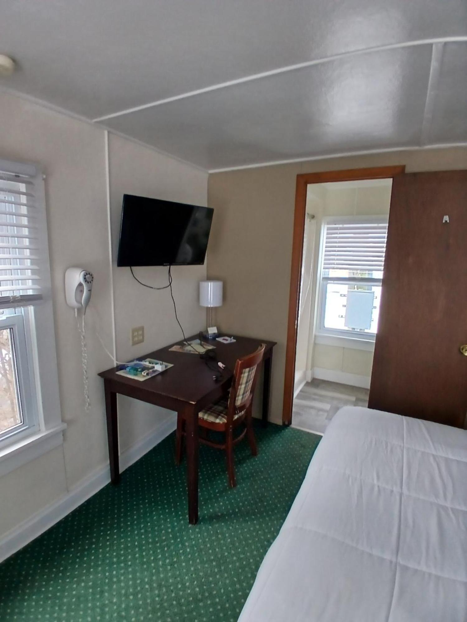 Plantation Motel Huron Kültér fotó